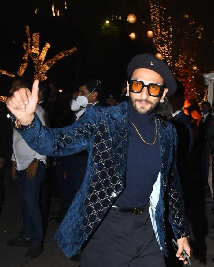 anant ambani engagement_teluguvox 8